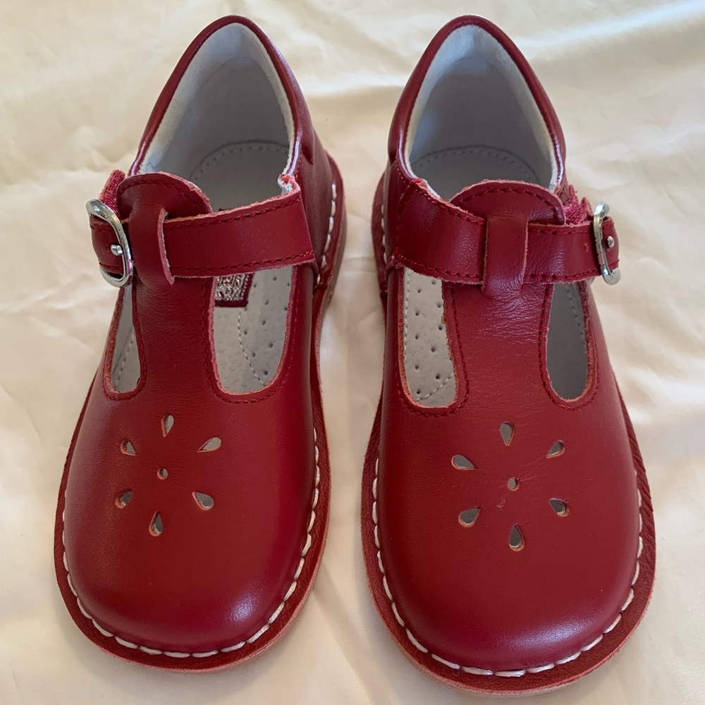 L’Amour T-Strap